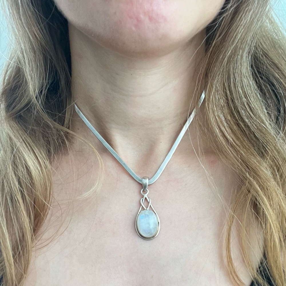VTG Taxco Sterling Silver 925 Mexico Modernist Collar Torque moonstone Necklace